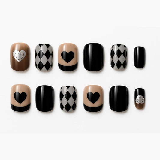 Black & Nude Press-On Nails – Hearts & Harlequin Pattern.